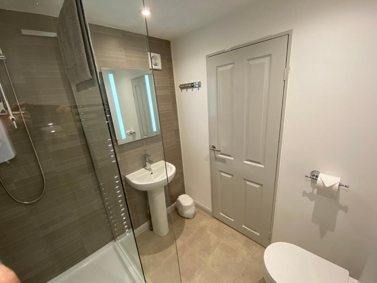 The Drum Room Holiday Apartment Near Horsham Southwater Extérieur photo