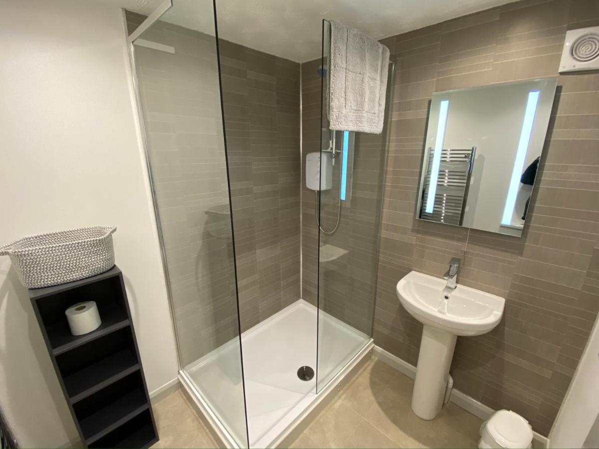 The Drum Room Holiday Apartment Near Horsham Southwater Extérieur photo